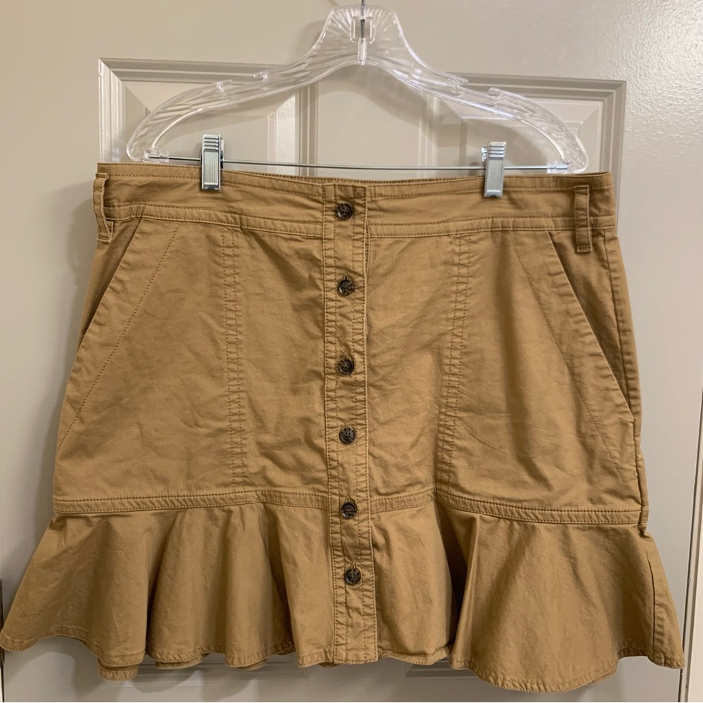 Banana Republic Tan Button-Front Skirt